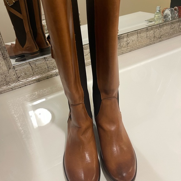 Charles David brown leather knee- high tall boots - Picture 5 of 5